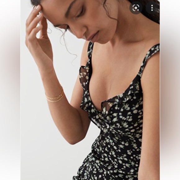 & other stories - floral dress - size 4 - Picture 2 of 9